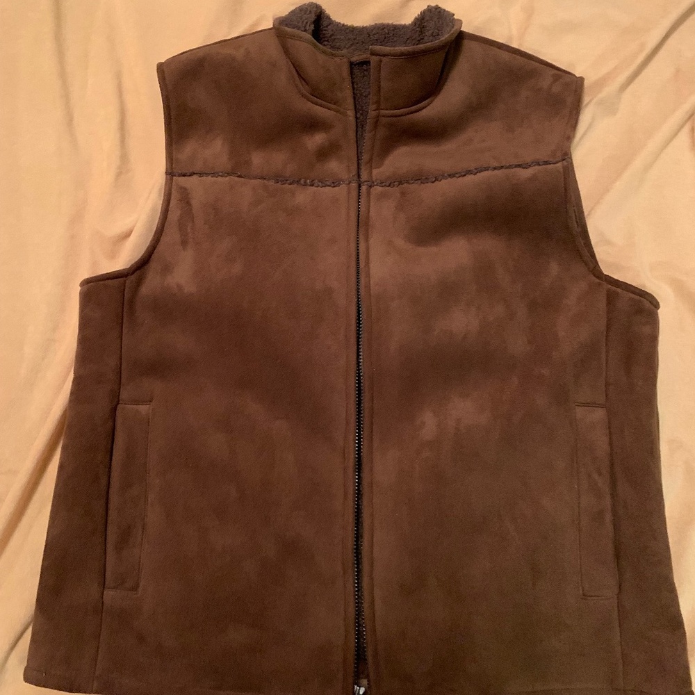 Men’s suede vest, Van Heusen